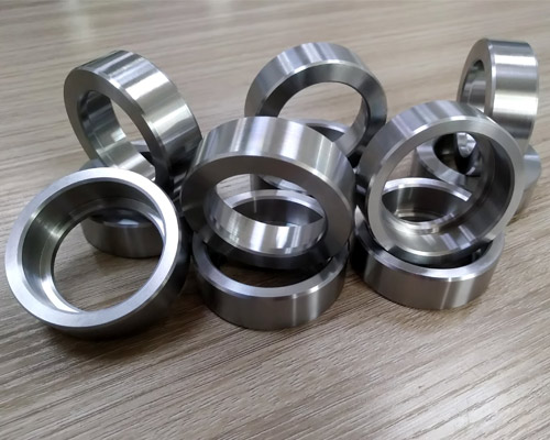 CNC turning of non - standard bearing sleeve parts